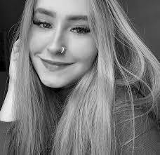 Jessica Bianchini's Instagram, Twitter & Facebook