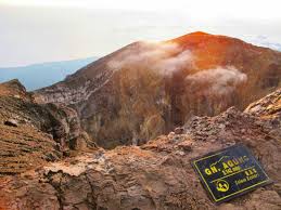 Paket Trekking Gunung Agung via Pura Besakih - Kintmani Trip