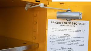 1926.152 (b) indoor storage of flammable liquids. 1926.152 (b) (1) no more than 25 gallons of flammable liquids shall be stored in a room outside of an approved storage cabinet. Developing An Inspection Checklist For Your Flammable Liquid Cabinet
