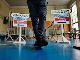 Find the perfect bureau de vote stock photos and editorial news pictures from getty images. Lmxougtpjgpt3m