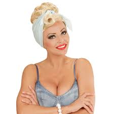 Alors suivez la vidéo et je vais vous montrer comment réaliser cette coiffure simple et romantique qui peut être portée en soirée ou lors d'évènements. Coiffure De Vacances De Bricolage Coiffures Faciles A Faire Soi Meme Des Photos Etape Par Etape Coiffure Romantique Facile Avec Des Boucles A Faire Soi Meme