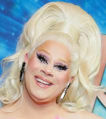 Nina West