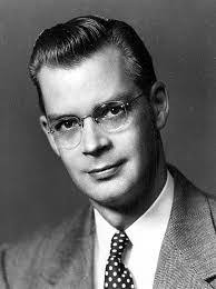 Daniel Savel's Instagram, Twitter & Facebook