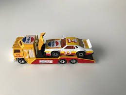 Ad Matchbox Pepsi Challenger Chevy Stocker With Kenworth Truck In Good Condition Kenworth Trucks Toy Model Cars Trucks Lifted Diesel