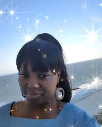 The ocean is roaring in my ear while the wind is blowing