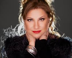 This week the Crooners community came together with over 40 artists to  raise nearly $20,000 for Ukraine. This was the final song of the evening, a  Ukrainian lullaby performed by Prudence Johnson,