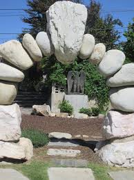 Your wedding day is one of the most memorable days of your life, so you need to spend it at an unforgettable place. Salt Lake City Gilgal Sculpture Garden Arch Utah 3 Geography Im Austria Forum