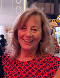 Paulette Helm's Instagram, Twitter & Facebook