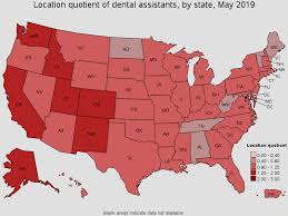 The total cash compensation, which includes base, and annual incentives, can vary anywhere from $35,372 to $44,291 with the average total cash compensation of $39,846. Dental Assistants