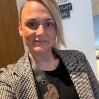 40+ "Hannah Petty" profiles