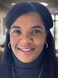 Amy Tinney's Instagram, Twitter & Facebook