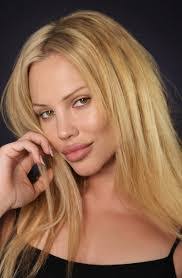 Danielle Cintron's Instagram, Twitter & Facebook