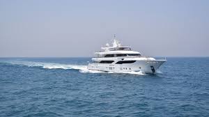 Majesty Yachts Luxury Yachts For Sale Yacht For Sale Luxury Yachts Luxury Yachts For Sale