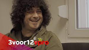 He is a composer, known for get him to the greek (2010), sympathy for delicious (2010) and the night buffalo (2007). Cedric Bixler On At The Drive In S Reformation Trump And Schnappi The Crocodile Youtube