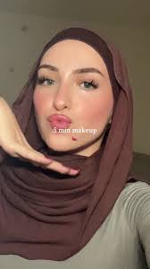 Hijab Makeup Influencer Support Selena