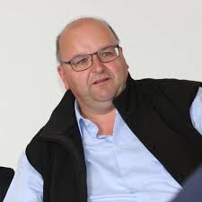 Frank Heller wird 50: Politisch, musikalisch, sportlich