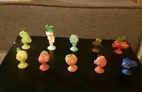 Celebrele figurine stikeez revin la lidl. Lidl Stikeez Sticking Vegetables And Fruits All 24 Figures Storage Box Game Other Action Figures