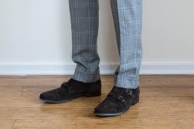 See more ideas about mens dress pants, mens outfits, mens pants fashion. A Guide To Pant Breaks And Proper Pant Length He Spoke Style