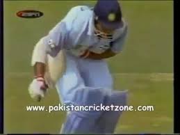 shoaib akhtar injures sourav ganguly with a bouncer youtube