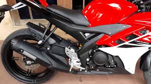 Ada 2 pilihan warna yang hadir di 2020 ini yakni racing blue khas warna corpotare pabrikan berlogo garputala dan yang terbaru adalah matte. Engine Yamaha Yzf R15 Standart By Ignatius Wijaya