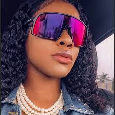 Jodie Mccartney's Instagram, Twitter & Facebook