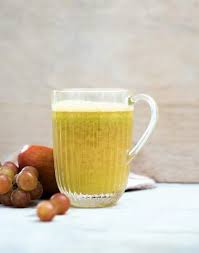 Recette De Jus Detox Jus Reine Des Reinettes Slowly Veggie Recette De Jus Detox Recette Jus Jus Detox