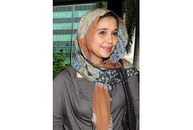 Gaya 5en5ual sarah, rahma dan ayu azhari yang belum pernah kamu lihat. Dulu Dukung Prabowo Ayu Azhari Kini Dukung Jokowi Republika Online