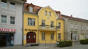 Von girokonto und finanzierung über geldanlage bis versicherungen: Vr Bank Flaming Eg Geschaftsstelle Zossen Banken In Zossen Adresse Offnungszeiten Bewertungen Tel 03371629811 Infobel