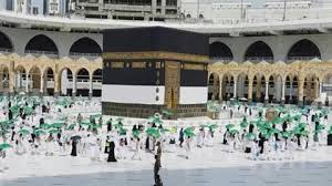 Taraweeh 1412 صلاة التراويح من المسجد النبوي La Mecque 60 000 Saoudiens Et Etrangers Autorises A Participer Au Hajj Le Courrier Du Vietnam