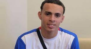 Cuban diver rehearses at the Youth World Cup headquarters