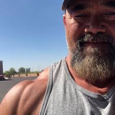 Victor Bonanni's Instagram, Twitter & Facebook