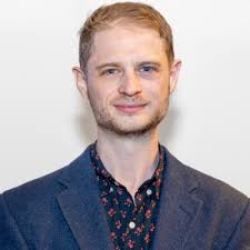 i wish I could go back to my 20s and: 1. bootstrap instead of raising VC  money 2. build in public and post