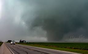 Barrie resident bob chapple remembers… unlike today there was was no tornado warning. Tlvi3c 0 Yrvtm