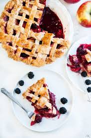 Favorite Must Have Autumn Recipes Blackberry Pie Dessert Recipes Fall Recipes