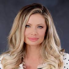 Petition to have Janelle Pierzina for survivor season 41 or any future  season pls sign here ❤️ : r/survivor