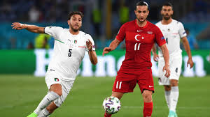 Midfielder locatelli started and finished the move from which he opened the scoring, netting from close range following sassuolo team mate domenico berardi's excellent run down the right wing. Turkei Gegen Italien Die Zusammenfassung Euro 2020 Fussball Sportschau De