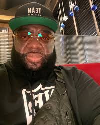 Ben "Big Swoll" Williams MBA (@official_benwilliams) • Instagram photos and  videos