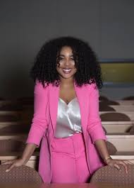 Meet Sex Therapist Shadeen Francis — (AURORE)