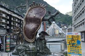 Andorra andorra's capital, andorra la vella, sits high in the pyrenees. Uhr Deformiert Andorra Kostenloses Foto Auf Pixabay