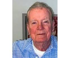 Seth Whitley's Instagram, Twitter & Facebook