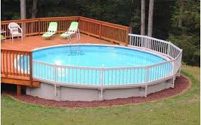 Comment Embellir Une Piscine Hors Sol Ou Semi Enterree 20 Idees