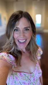 Lindsay Jones I Floral watercolor and Landscape Artist  (@drenchedinpeace_art) · Instagram 照片和视频