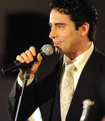 Singer/artist/actor✌❤️ sign up for newsletter at johnlloydyoung.com. John Lloyd Young Wikipedia