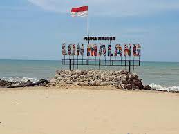 Harga tiket masuk di pantai ngudel hanya rp 15.000 per orang termasuk biaya parkir. Facebook