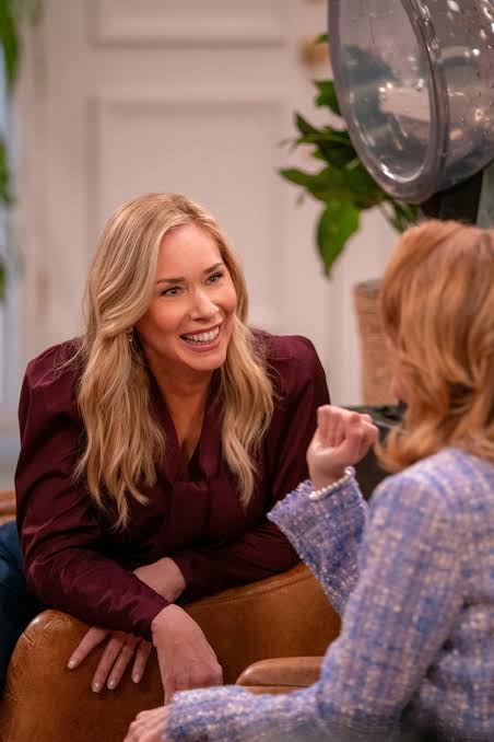 Leanne' Season 2 Trailer: Leanne Morgan is Back for More Laughs in Netflix Comedy Series - Watch Now! | Just Jared - Celebrity News and Gossip | Entertainment