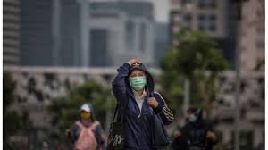 Terkait informasi bekerja di luar negeri, terbuka kesempatan bagi warga indonesia untuk mencobanya. Virus Corona Kisah Para Pekerja Yang Tak Punya Hak Kerja Dari Rumah Kalau Belum Meninggal Diminta Terus Kerja Bbc News Indonesia