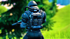 Just Because I Can T Own The Io Guard Skin Doesn T Mean I M Not Going To Make Combos With It Fortnitebr