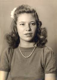 Sheila Leo's Instagram, Twitter & Facebook