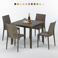 Hierdurch erhält der tisch seine besondere, gemütliche ausstrahlung. Brown Passion Poly Rattan Tisch Quadratisch Mit 4 Bunten Stuhlen 90x90 Braun