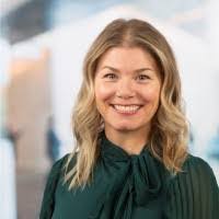 Sally Ross's Instagram, Twitter & Facebook